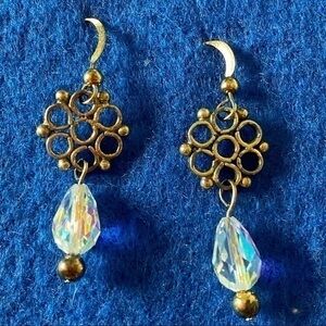 Hand Crafted 14kt Gold Snowflake Diamond Crystal Ball drop Earrings NEW